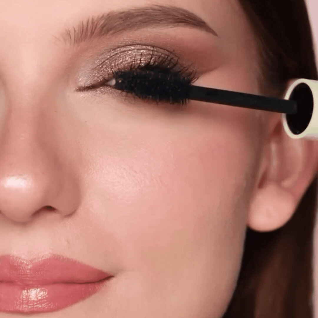 Dramatic eye makeup look created with Pixi Large Lash Mascara