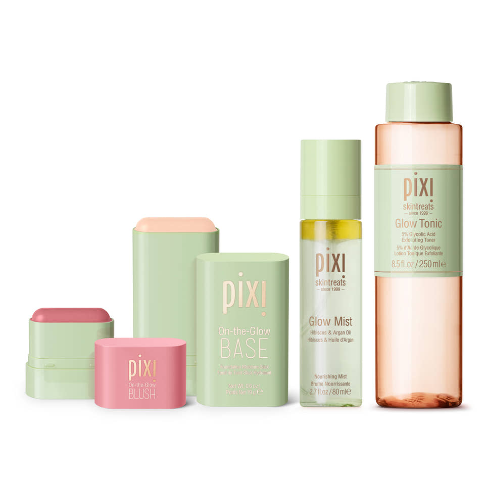 Ultimate Glow Skin Routine Set view 2